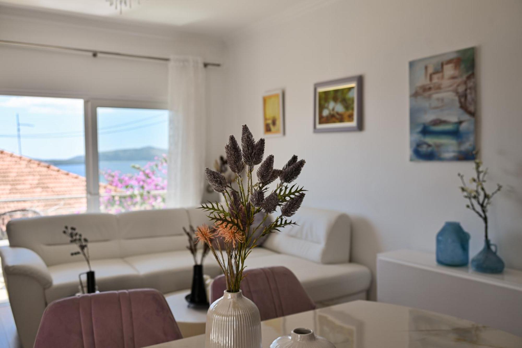 Apartment Spira Puovica Trogir Room photo